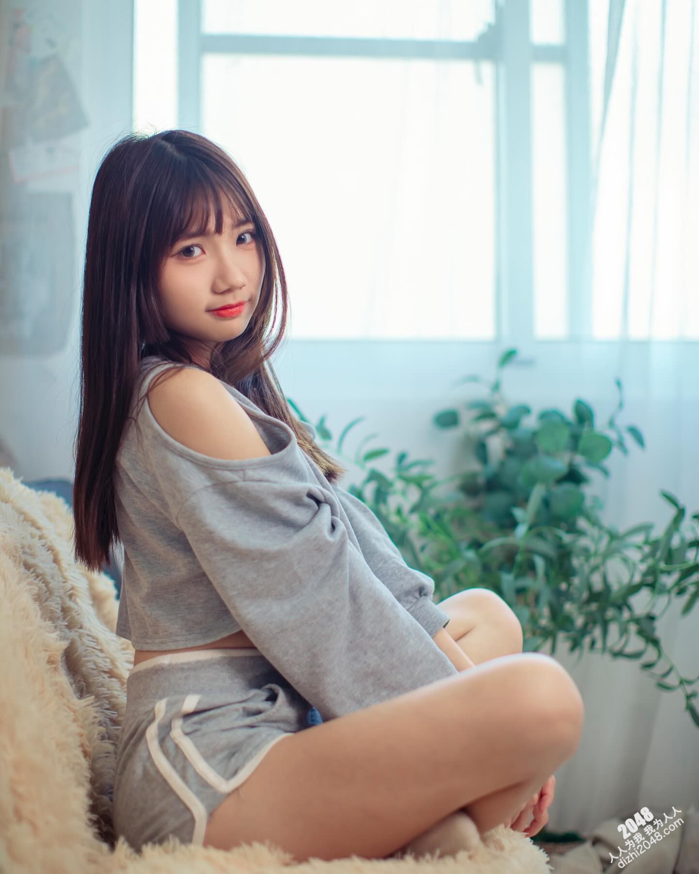 「Nimo尼莫」白皙肌膚和飽滿身材使人著迷  (10P)