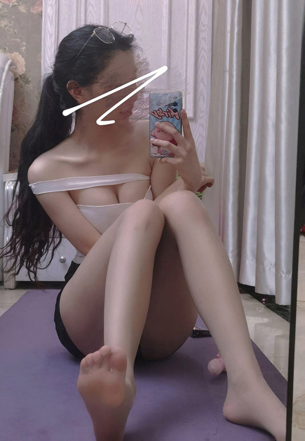 推特美女水冰月TATA私拍尺度人体集