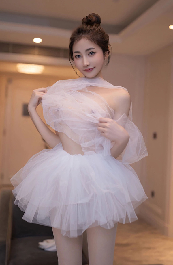 秀人女神鱼尾fish美丽的芭蕾小姐姐